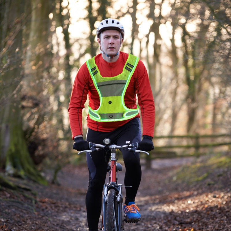 Roupa esportiva com iluminação - Cycling Visibility Gear avaliação e preço